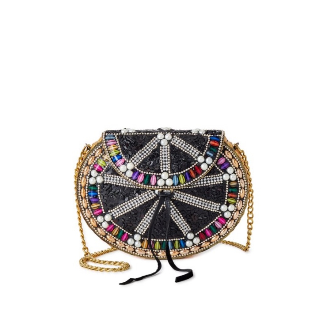 LULUS Black Enameled Crossbody 🖤